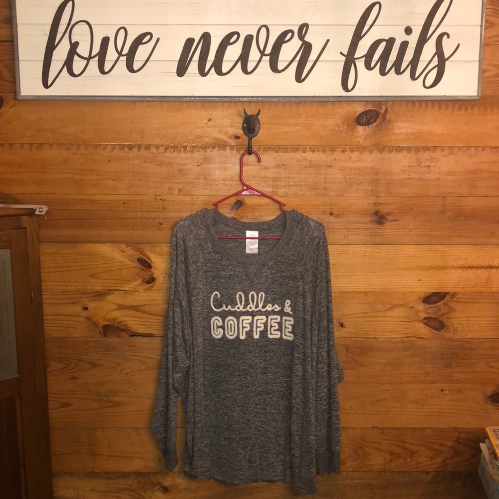 NWT women’s lounge long sleeve shirt Secret Treasures 3x 22w-24w soft material